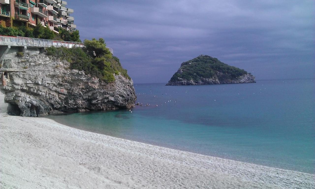 I Campi Di Lino Panzió Finale Ligure Kültér fotó